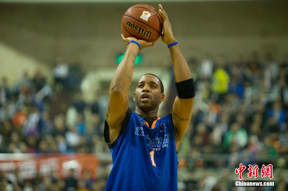 的防守著称 的防守著称