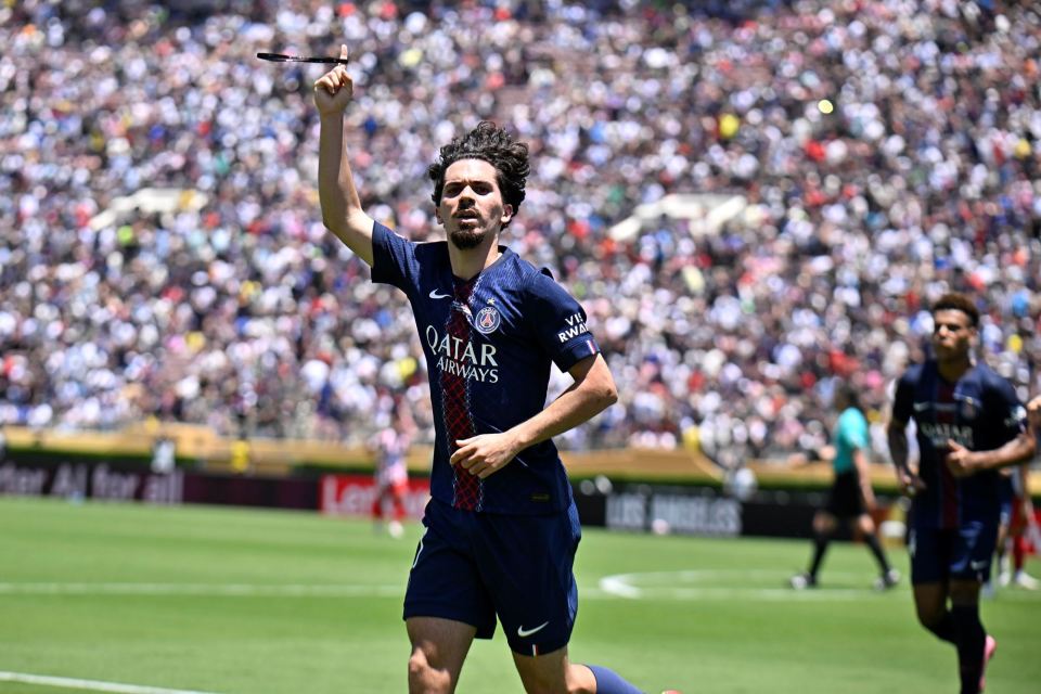 于场上的竞 于场上的竞