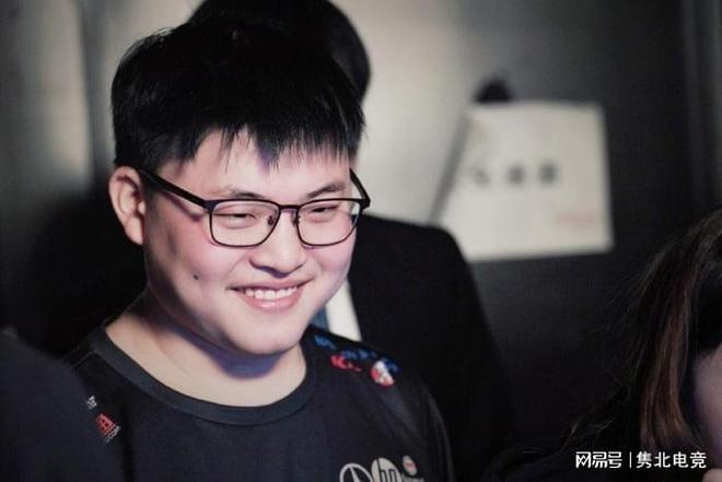 一位比賽大 一位比賽大